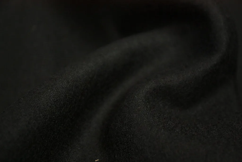 Black Liru Knit